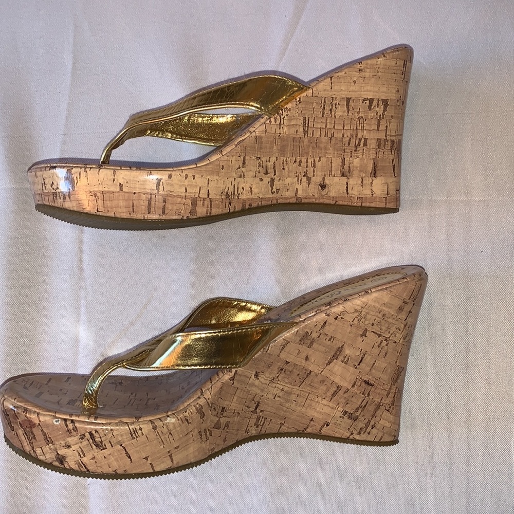 sandals - Picture 4 of 6